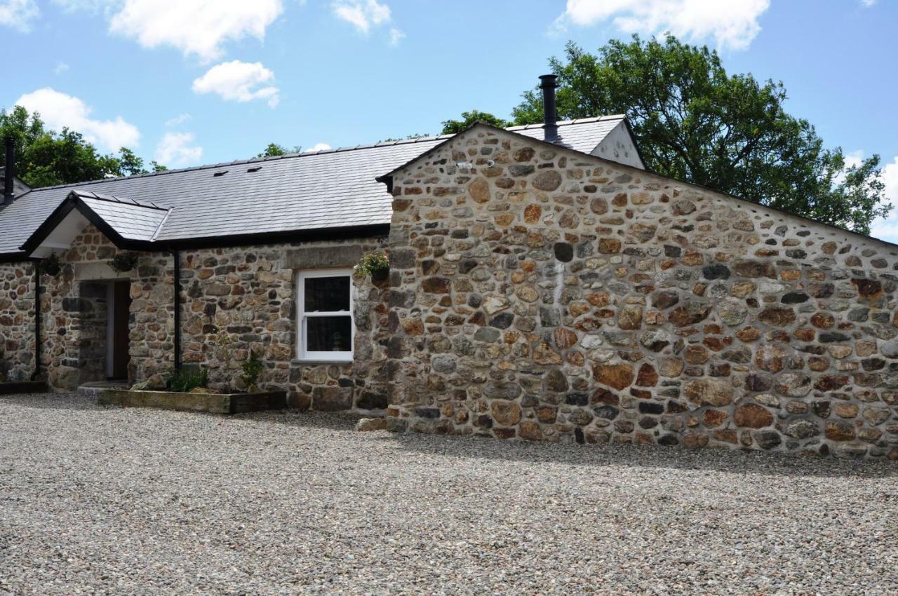 Gwalchmai The Barn At Cae Bach 빌라 외부 사진